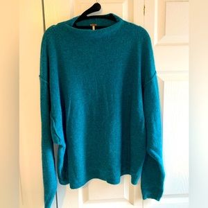 Free People blue tunic sweater
